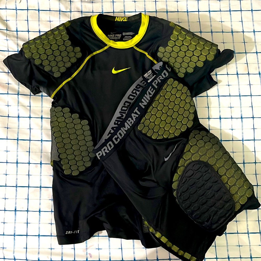 Nike Pro Combat Compression Set - Gem